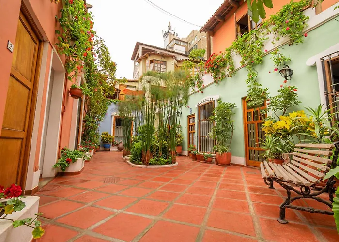 Ayenda El Patio MirafloresHostal